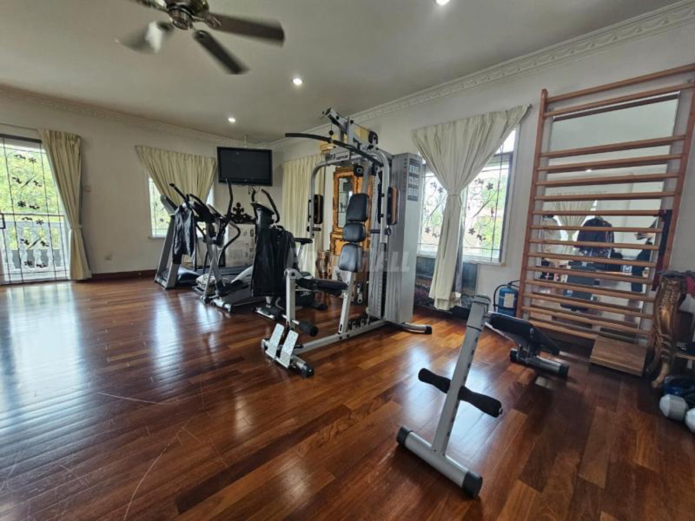 Damansara Heights | Three-Storey Bungalow photo 7