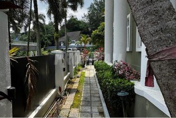 Damansara Heights | Corner Lot Bungalow photo 8