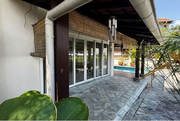 Damansara Heights | Semantan Villas Semi-D photo 3