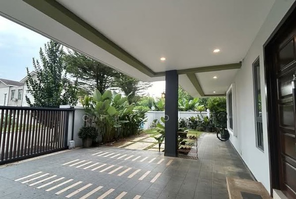 Titiwangsa | 3-Storey Bungalow photo 5