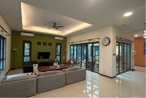 Titiwangsa | 3-Storey Bungalow photo 7