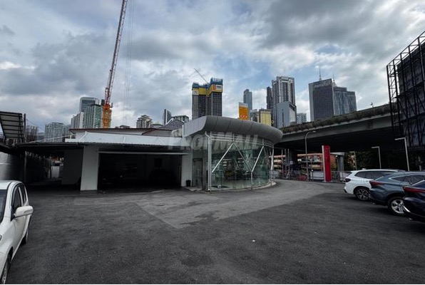 Jalan Tun Razak / Semarak | Trophy Commercial Asset photo 3